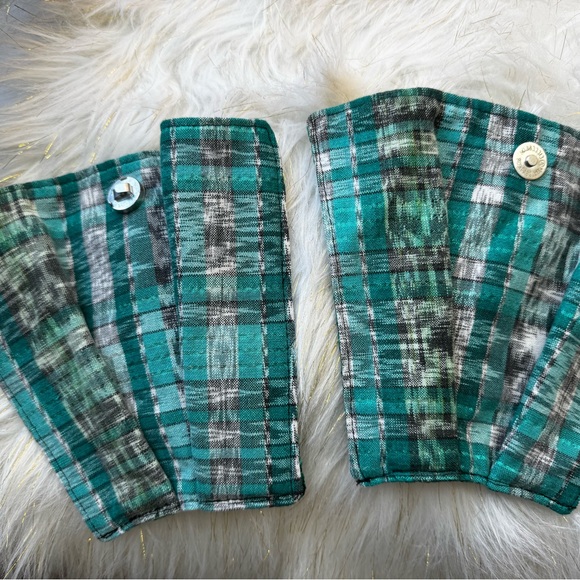Nena & Co. Pockets for Medium TPB - Picture 3 of 3